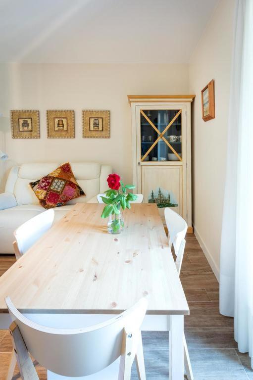 דירות סרגוסה Az El Balcon De Cesar Augusto מראה חיצוני תמונה
